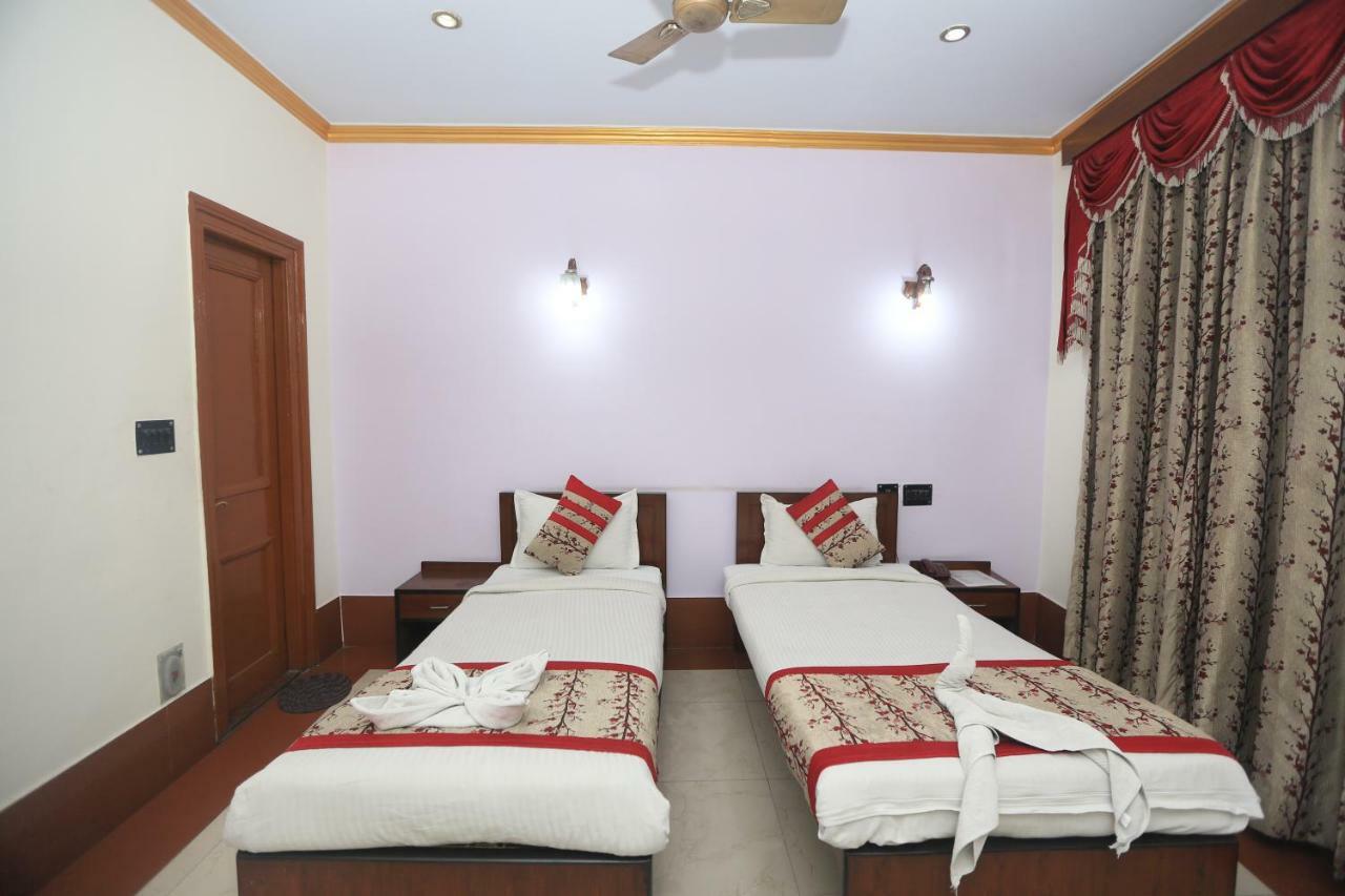Hotel Ymca Seacom 3*